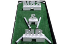 Wedding Obstacle - Mr & Mrs